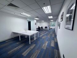 Moreton Logistics Centre (D5), Office #628916571
